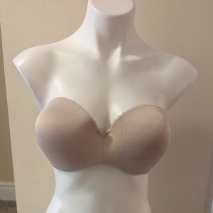 Lily of France nude padded strapless bra size  36 D
